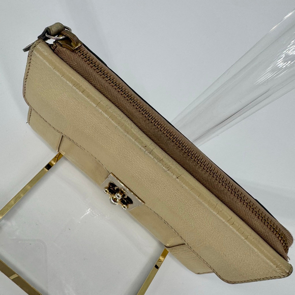 Chloe Long Beige Leather Wallet One Size - Picture 5 of 11